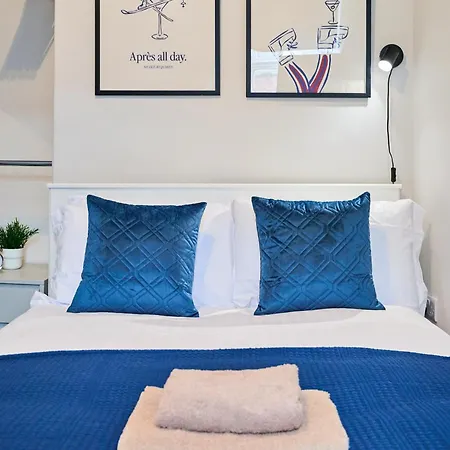 Cosy Two Bed House