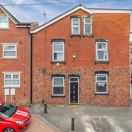 Cosy Two Bed House Holiday home *